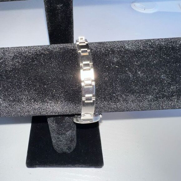 Gucci Vintage Stainless Quartz Wristwatch Series 28891 Black Face New Battery - Picture 5 of 8